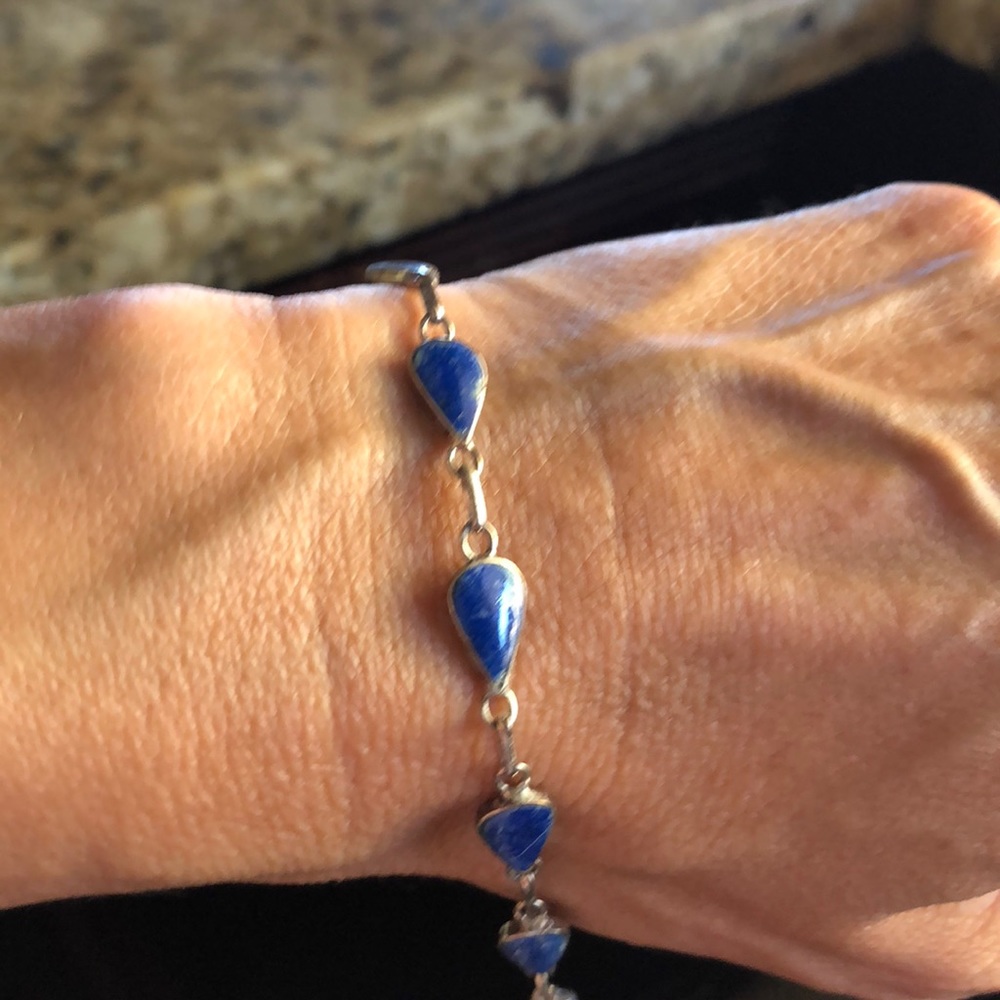 Jewelry - Picture 3 of 5